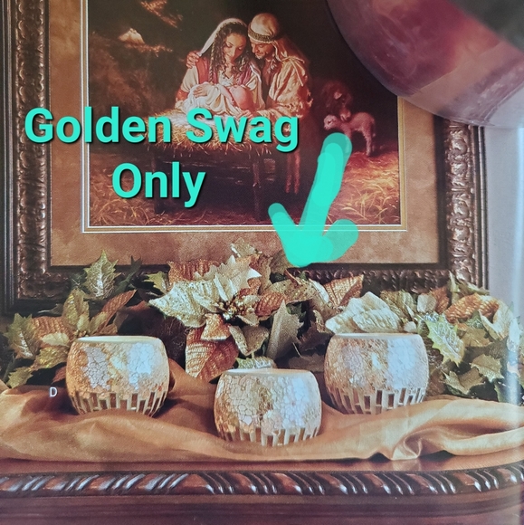 Home Interiors Gold Poinsettia Swag New in package Floral Holiday 29" - Picture 3 of 3